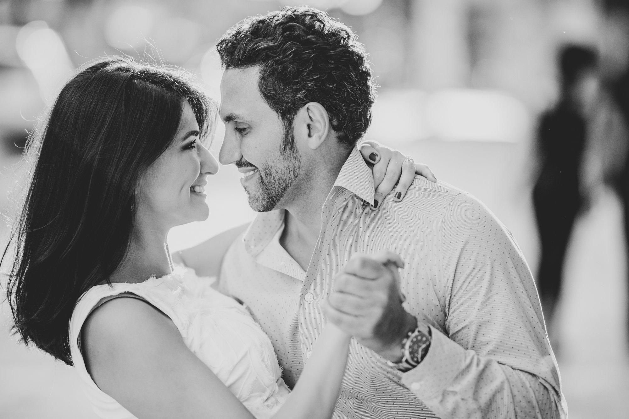 carousel-hero-element image-0